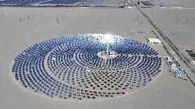 Dunhuang 100 MW Molten Salt Tower Solar Thermal Power Station