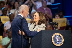 Biden and Harris announce lower drug costs for Medicare