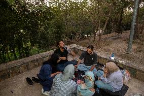 Daily Life In Tehran