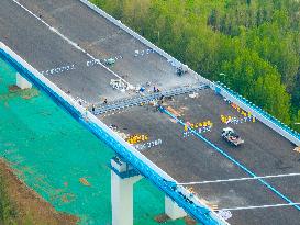 Yellow River Bridge Construction in Jinan