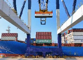 Cosco Shipping "Yantai - Southeast Asia" Container Route Opened