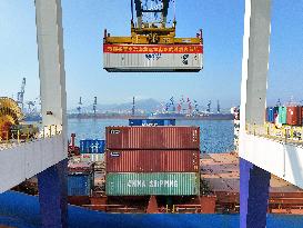 Cosco Shipping "Yantai - Southeast Asia" Container Route Opened