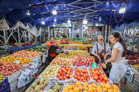 Fruit Market in Hohhot