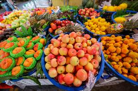 Fruit Market in Hohhot