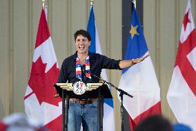 Trudeau Attends National Acadian Day Concert - Nova Scotia