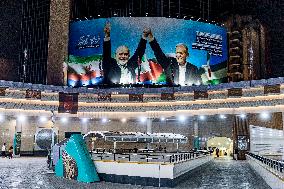 Banner Displaye Late Hamas Leader And Iranian President - Tehran