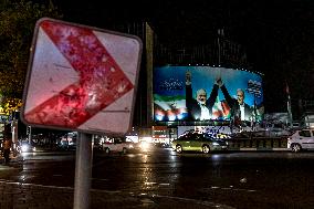 Banner Displaye Late Hamas Leader And Iranian President - Tehran