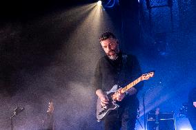 Editors Perform In London