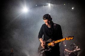 Editors Perform In London