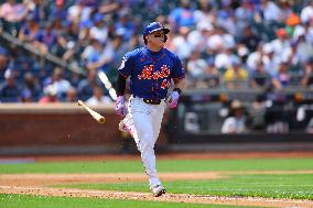 MLB Oakland Athletics Vs New York Mets