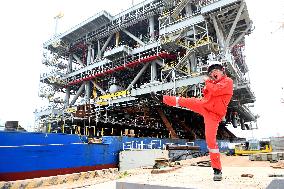 Saudi Aramco Mazan oil and Gas Gathering Platform