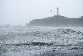 Powerful typhoon in eastern Japan