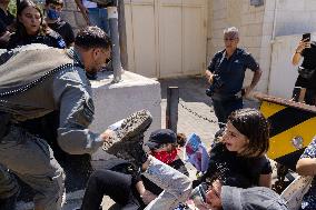 Israeli Activists Protest British Consulate - Jerusalem