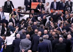 Turkish MPs Brawl During Debate On Jailed Opposition Lawmaker - Ankara