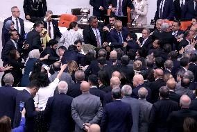 Turkish MPs Brawl During Debate On Jailed Opposition Lawmaker - Ankara