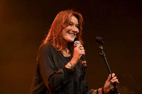 Helsingin juhlaviikot: Carla Bruni