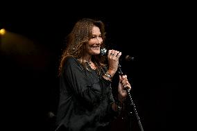 Helsingin juhlaviikot: Carla Bruni