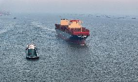 MSC SIMONA Container Ship Trial Voyage on The Yangtze River