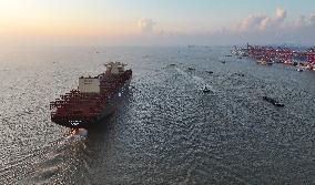 MSC SIMONA Container Ship Trial Voyage on The Yangtze River