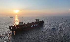 MSC SIMONA Container Ship Trial Voyage on The Yangtze River