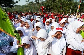 Indonesia Commemorates Independence Day At Mount Hawu Bandung