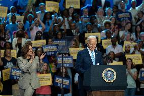 Harris And Biden Make First Joint Appearance Since Ticket Change - Maryland