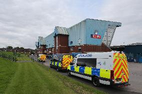 Carlisle United v Barrow - Sky Bet League 2