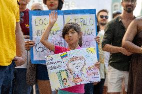 Rally Against Maduro In Lisbon