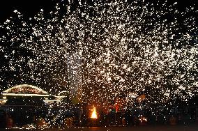 Strike Iron Flower During The 30th China Silk Road Turpan Grape Festival