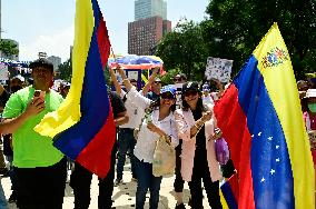 Venezuelans Protest Against Maduro After The Venezuelan Presidential Elections