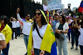 Venezuelans Protest Against Maduro After The Venezuelan Presidential Elections