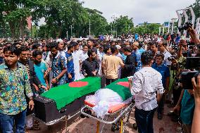 Activists of Anti-Discrimination Student movement attend funeral of two fellow students in Dhaka