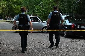 40-year-old Male In Critical Condition After Being Being Shot While Driving In Chicago Illinois