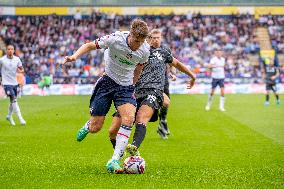 Bolton Wanderers FC v Wrexham AFC - Sky Bet League One