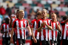 Brentford FC v Crystal Palace FC - Premier League