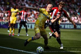 Brentford FC v Crystal Palace FC - Premier League