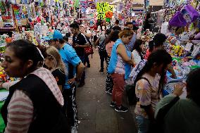 School Supplies Fair 2024 In Mexico City