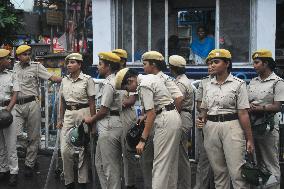 The Kolkata Administration Has Imposed A Curfew Around RG Kar Medical College And Hospital, Where A Junior Doctor Was Brutally R