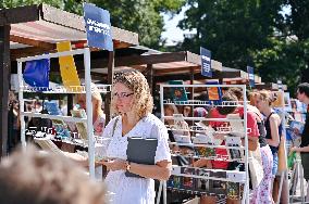 Book swapping in Lviv