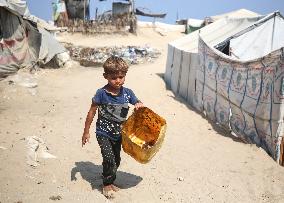 Daily Life In Gaza