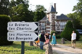 Fans Gather At Alain Delon's Residence In Douchy Where He Died On Sunday