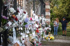 Fans Gather At Alain Delon's Residence In Douchy Where He Died On Sunday