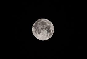 Super Blue Moon -  Sturgeon Moon - India