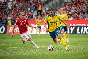 Wisla Krakow v Arka Gdynia - Betclic 1 Liga