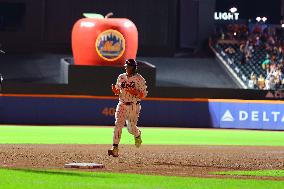 MLB Baltimore Orioles Vs New York Mets