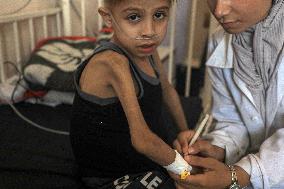 Sick Palestinian Children At The Nasser Hospital - Khan Younis