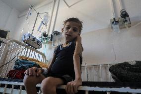 Sick Palestinian Children At The Nasser Hospital - Khan Younis