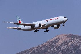 Air Canada Boeing 777 Landing