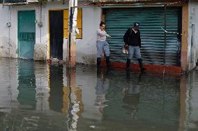 Floods In Chalco Affect Families Come Mexico