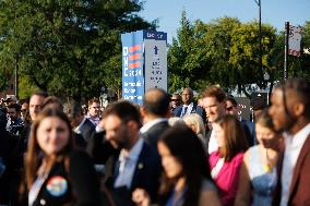 Attendees Enter DNC In Chicago